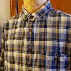 Woolrich heavyweight lined plaid flannel shirt 👕